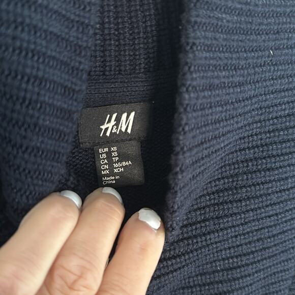 NEW H&M Navy Blue Fisherman Sweater Shawl Collar Long Sleeve Fall XS Preppy Wool - Picture 5 of 7